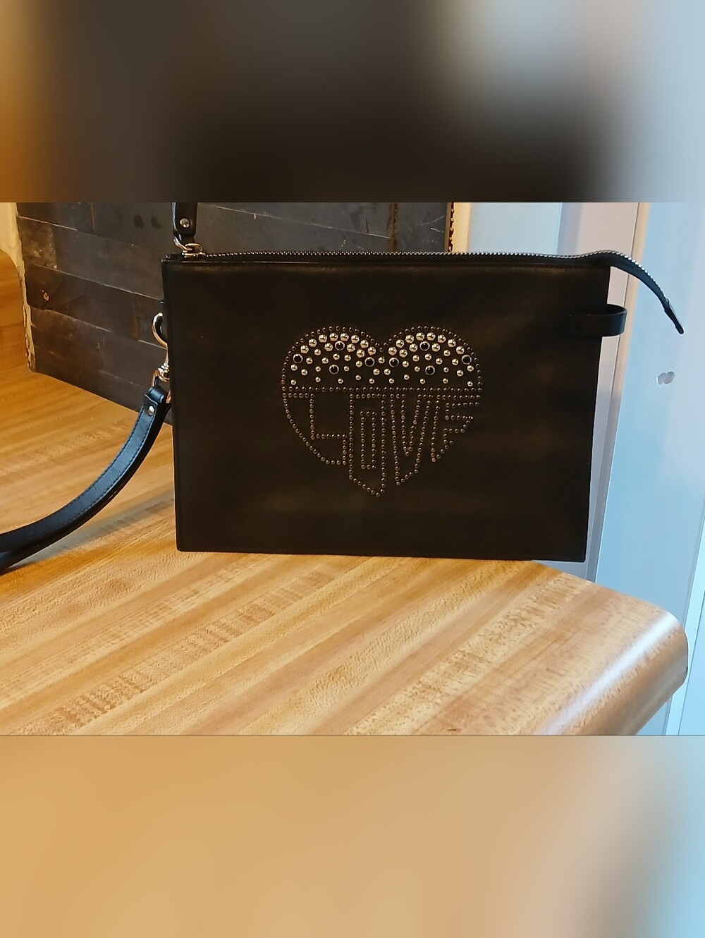 Valentino Garavani Like NEW Black Limited Edition "Love" Rockstud Clutch/Wristle - Picture 3 of 8